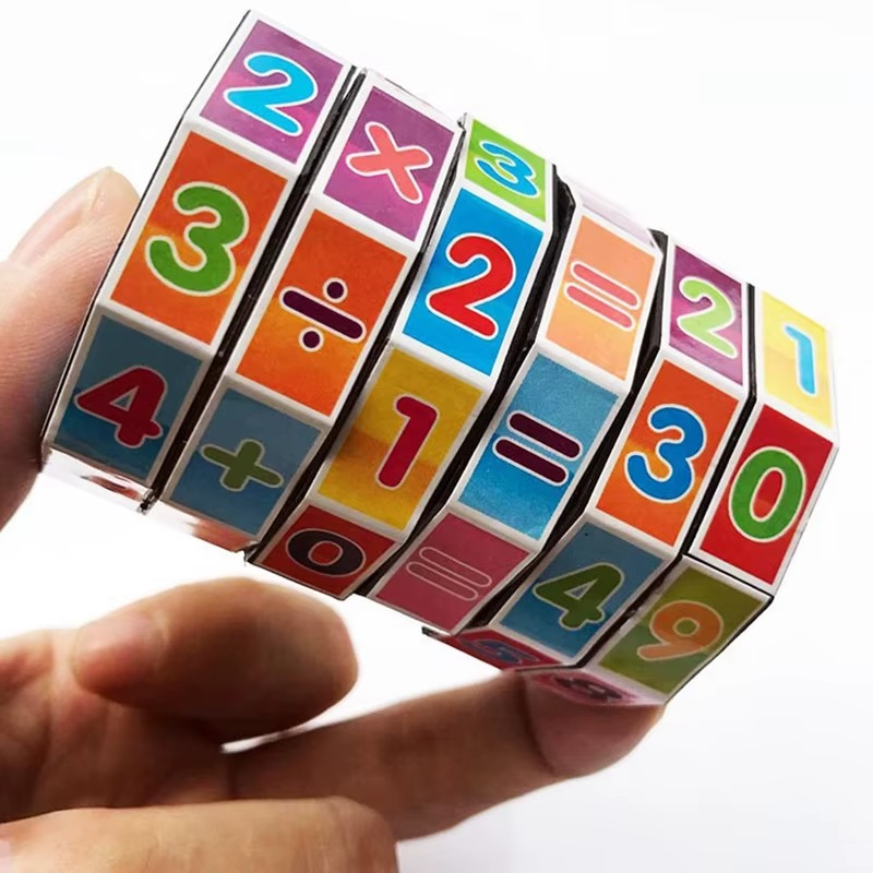 Cube éducatif Montessori pour enfant